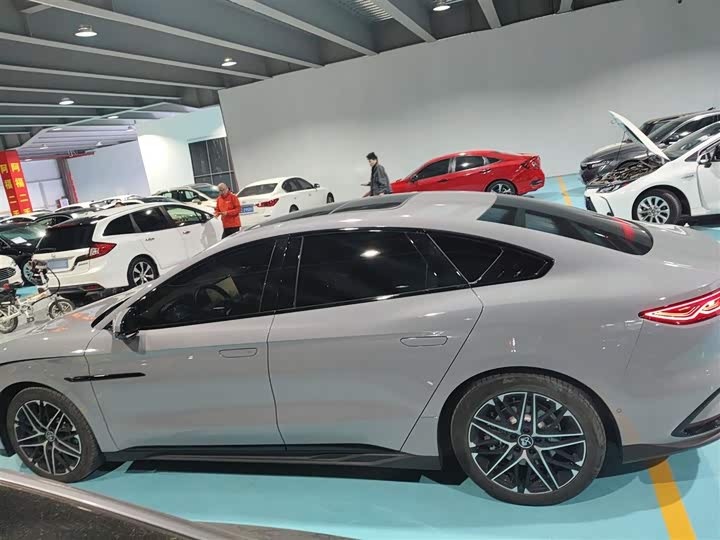 Фото 5 - BYD Han