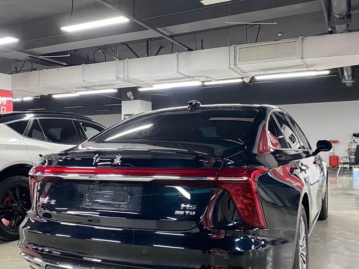 Фото 7 - Hongqi H5