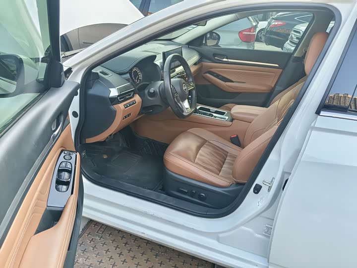 Фото 4 - Nissan Teana