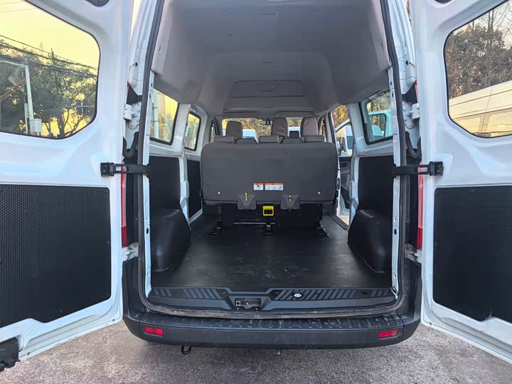 Фото 5 - Ford Transit