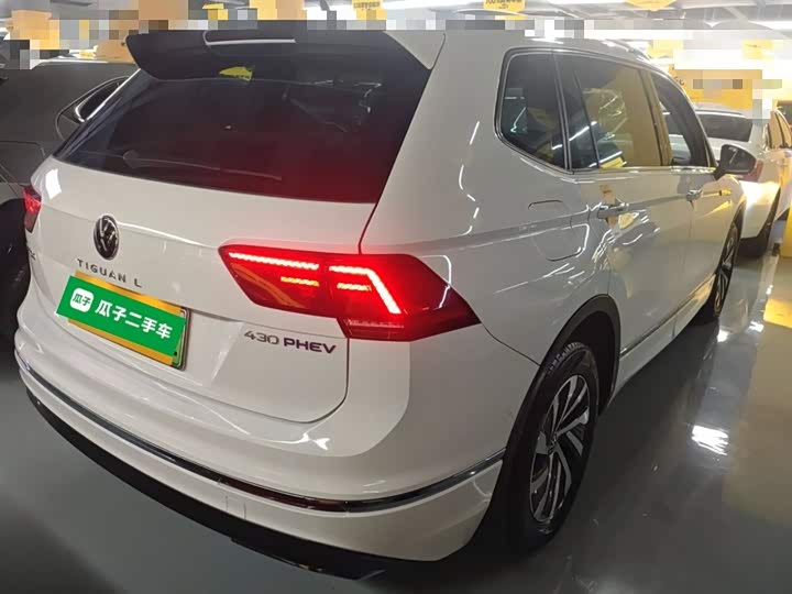 Фото 7 - Volkswagen Tiguan L Hybrid