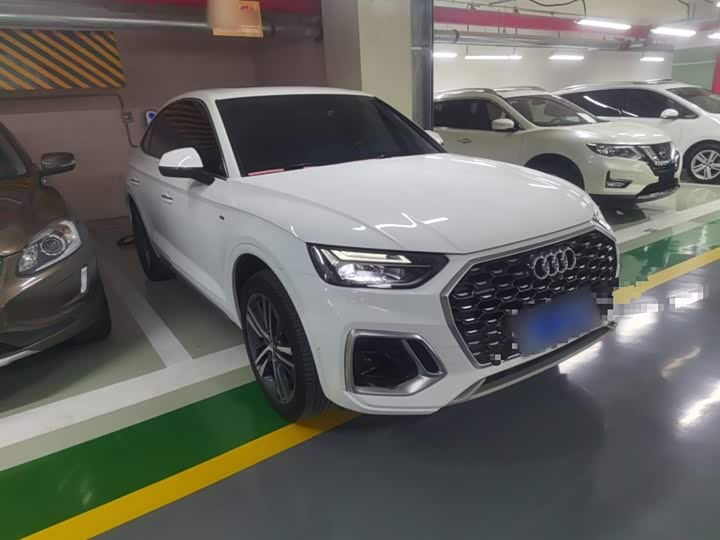 Фото 4 - Audi Q5L Sportback