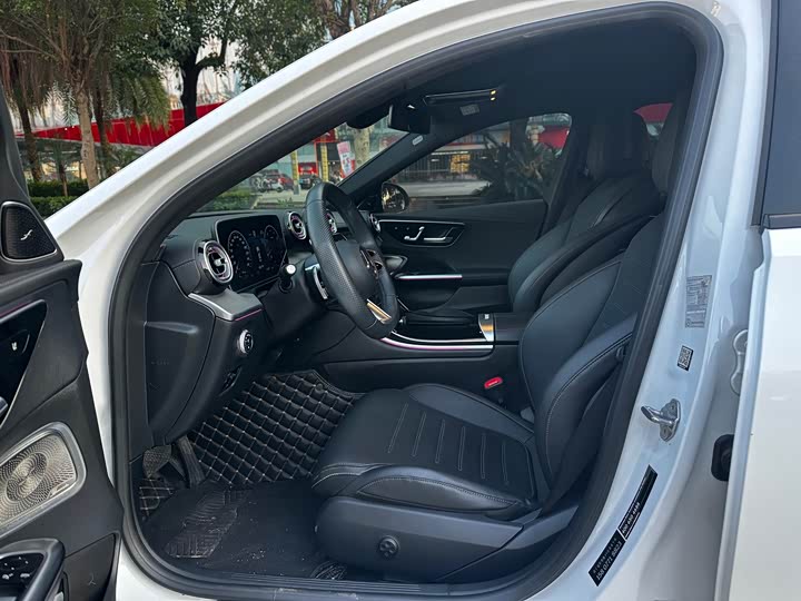 Фото 5 - Mercedes-Benz C-Class