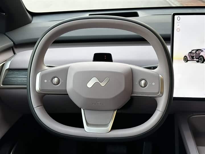 Фото 3 - Nio Onvo L60