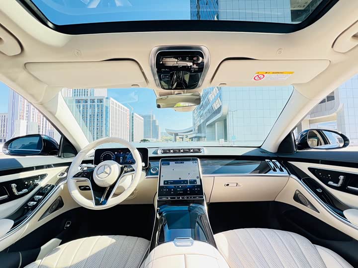 Фото 8 - Mercedes-Benz S-Class