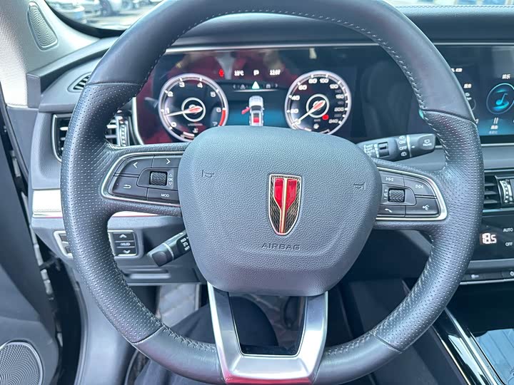 Фото 9 - Hongqi HS5