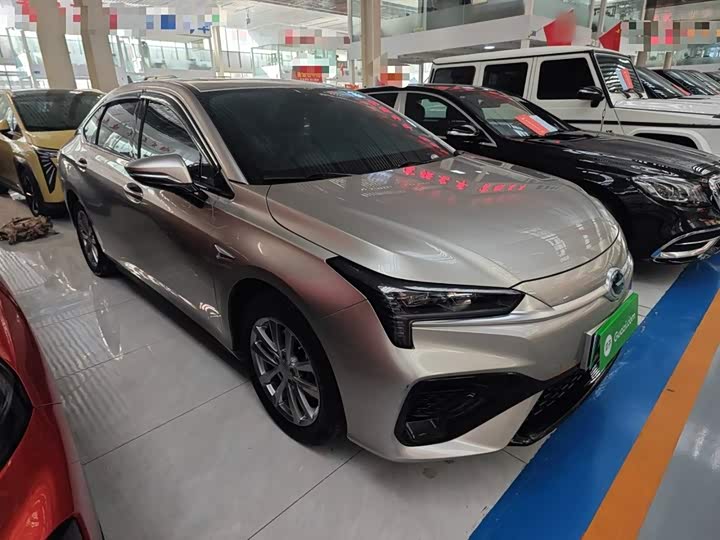 Фото 4 - GAC Aion S