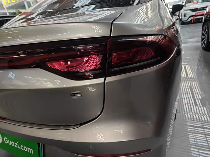 Фото 8 - GAC Aion S