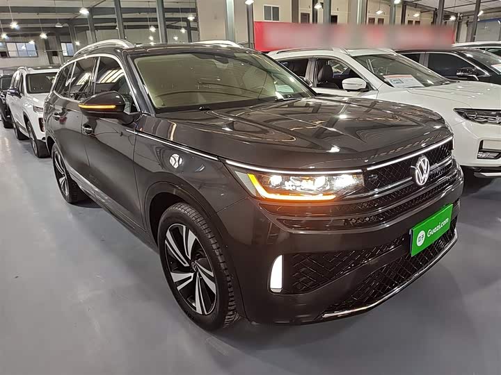 Фото 4 - Volkswagen Tavendor