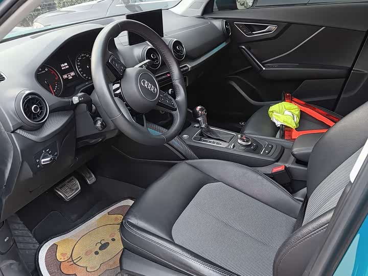 Фото 3 - Audi Q2L