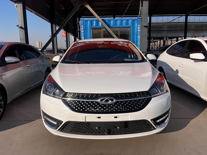Фото 2 - Chery Arrizo 5