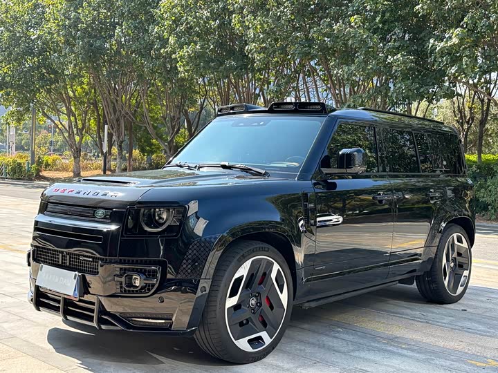 Фото 1 - Land Rover Defender