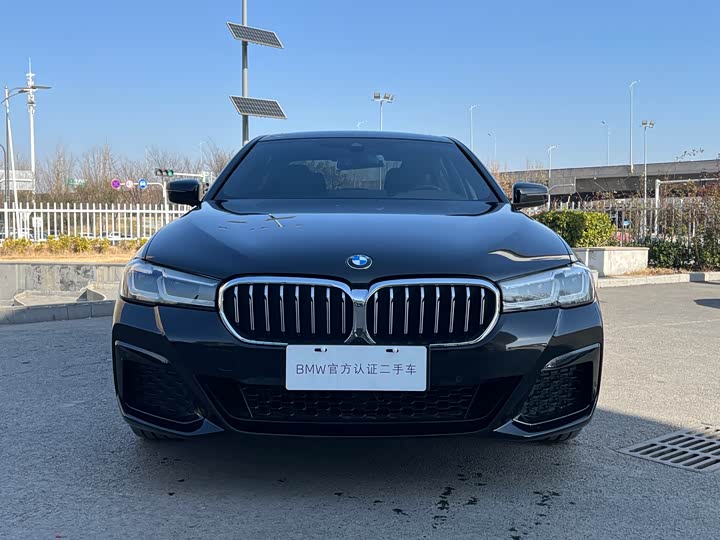 Фото 2 - BMW 5 Series