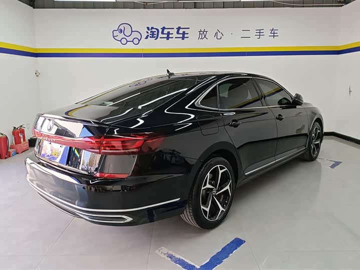 Фото 3 - Volkswagen Passat