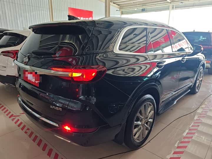 Фото 7 - Buick Enclave
