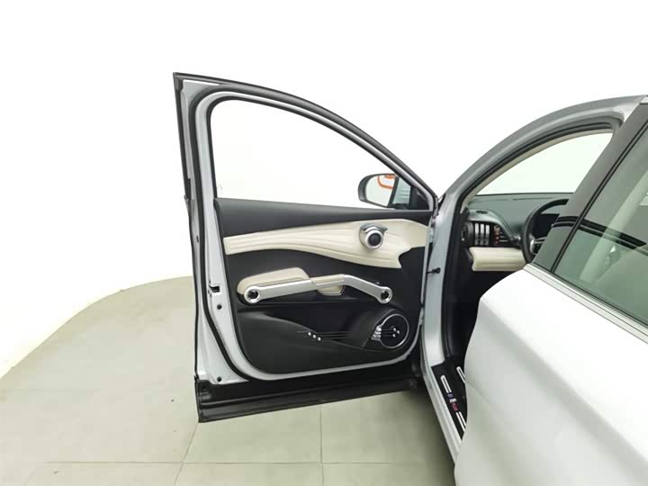 Фото 8 - BYD Yuan Plus