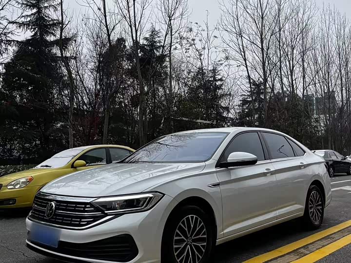 Фото 2 - Volkswagen Sagitar L