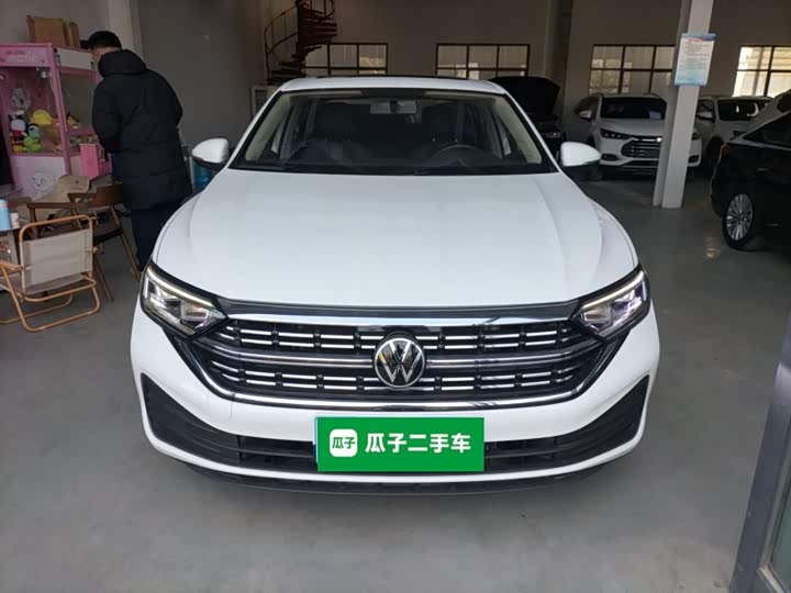 Фото 3 - Volkswagen Sagitar L