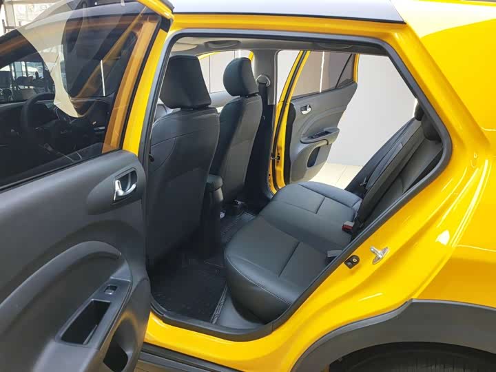 Фото 8 - Kia KX1