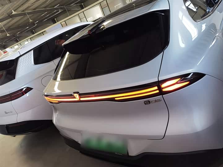 Фото 6 - Changan Deepal S05