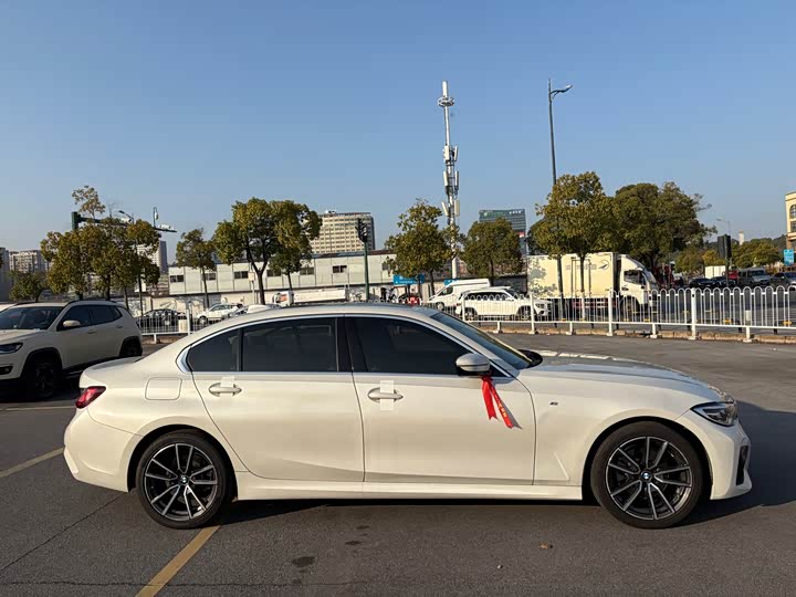 Фото 4 - BMW 3 Series