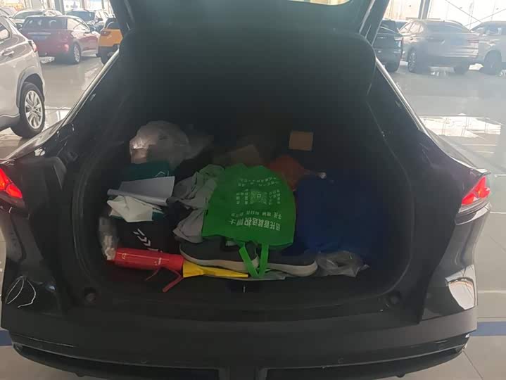 Фото 4 - Changan Deepal SL03