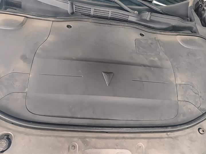 Фото 9 - Changan Deepal SL03