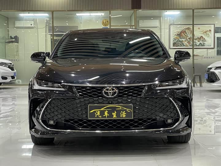 Фото 3 - Toyota Avalon