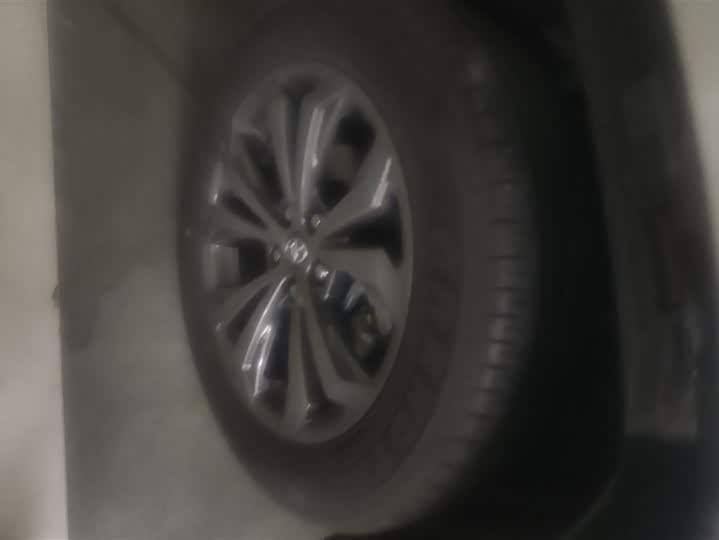 Фото 6 - Toyota RAV4