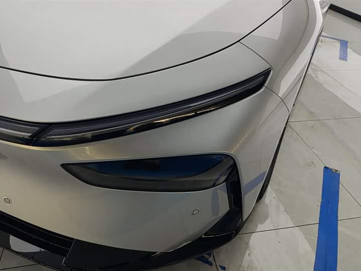 Фото 5 - XPeng F57