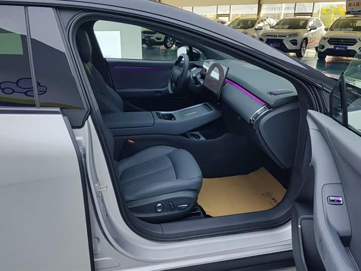 Фото 8 - XPeng F57