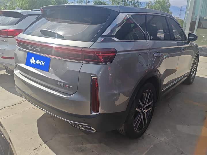 Фото 3 - Bestune T99