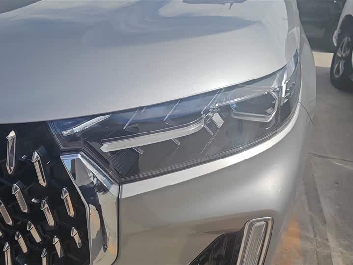 Фото 5 - Bestune T99