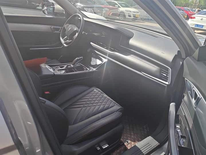 Фото 8 - Bestune T99