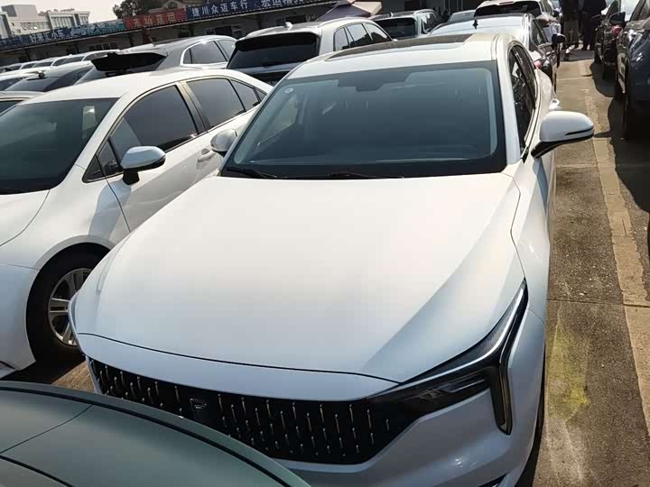 Фото 2 - Bestune B70