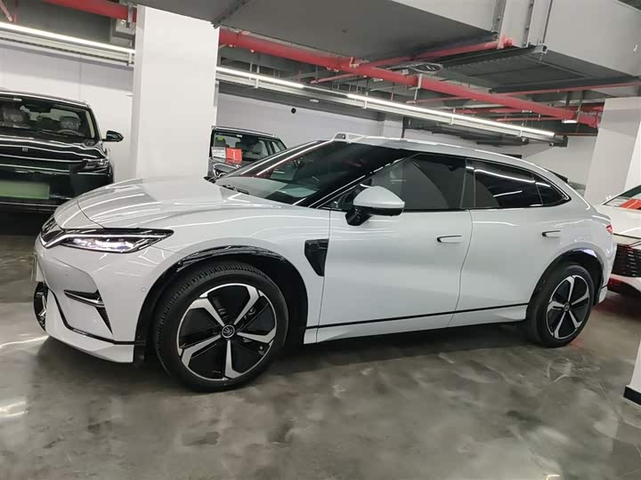 Фото 5 - BYD Song L