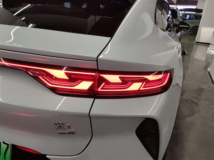 Фото 8 - BYD Song L