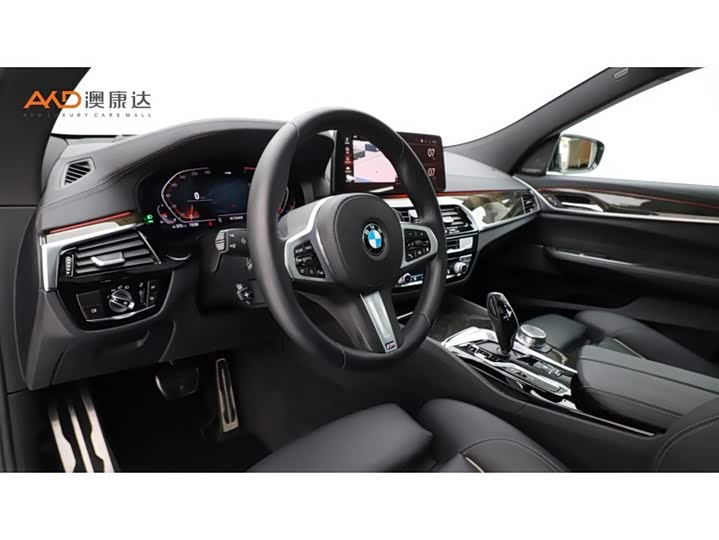 Фото 6 - BMW 6 Series GT