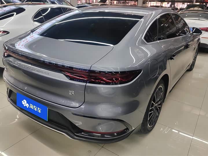 Фото 3 - BYD Han