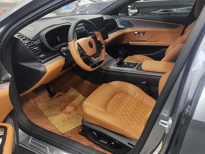 Фото 9 - BYD Han