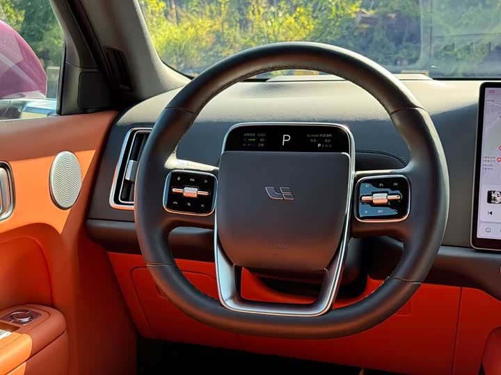 Фото 6 - LiXiang L9