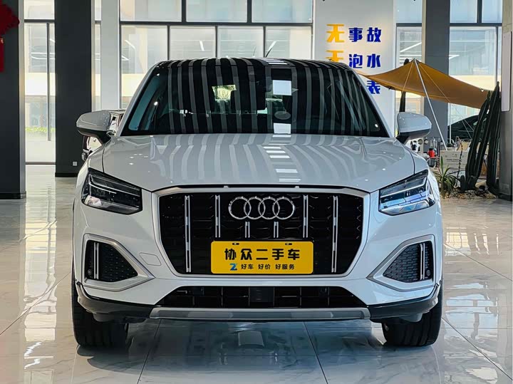 Фото 2 - Audi Q2L