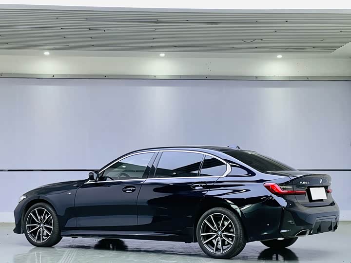 Фото 4 - BMW 3 Series