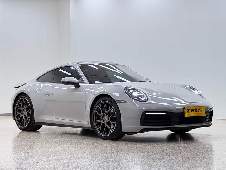 Фото 3 - Porsche 911