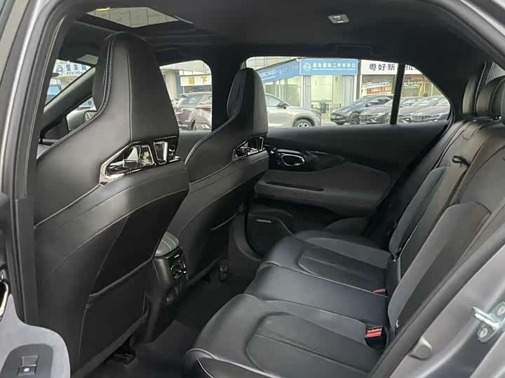 Фото 6 - GAC Trumpchi Empow R