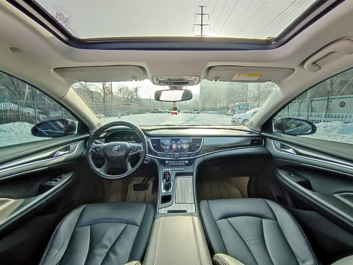 Фото 9 - Buick LaCrosse