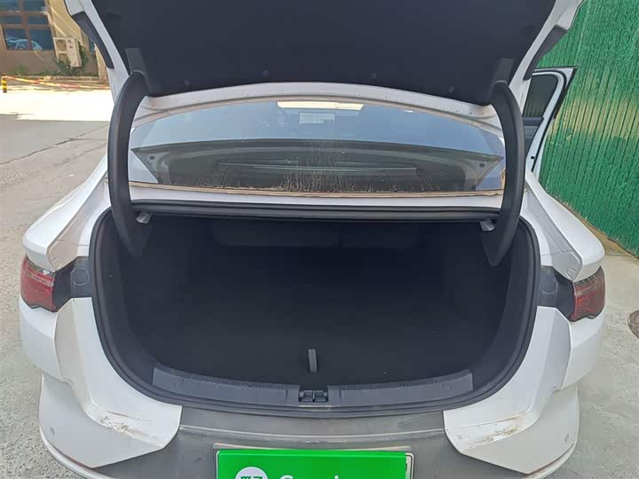 Фото 9 - BYD Qin L