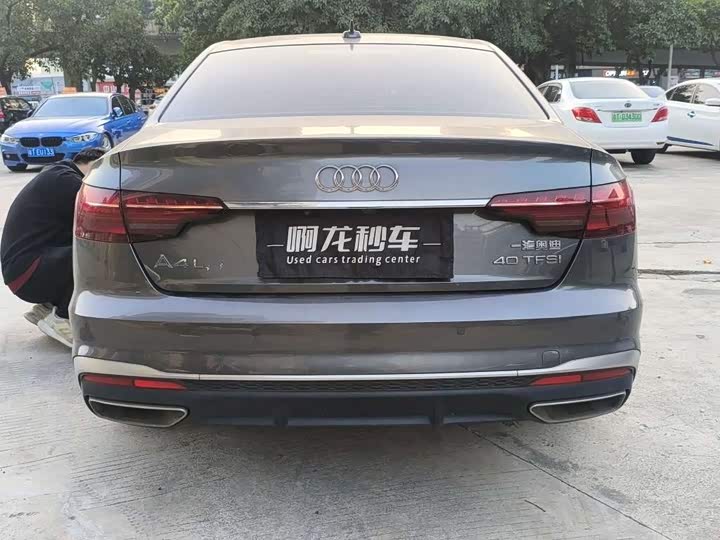 Фото 7 - Audi A4L