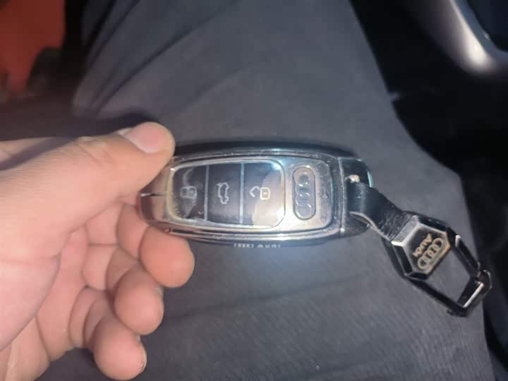 Фото 9 - Audi Q4 e-tron