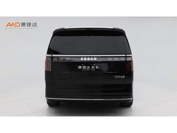 Фото 4 - Zeekr 009